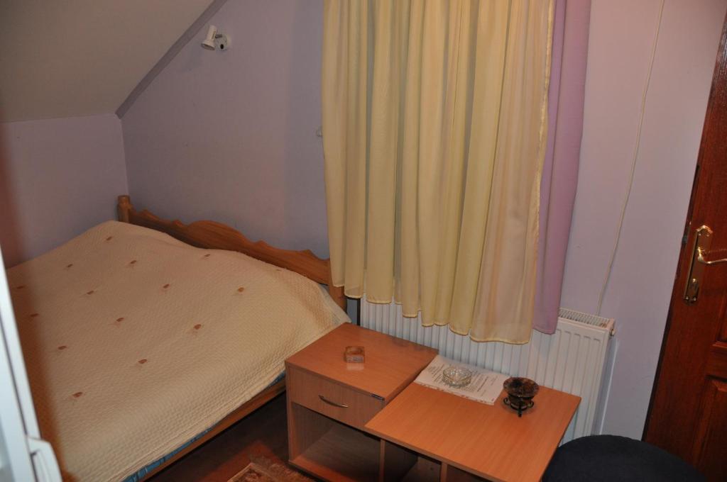 Sobe Tron Palic Hotel Szoba fotó